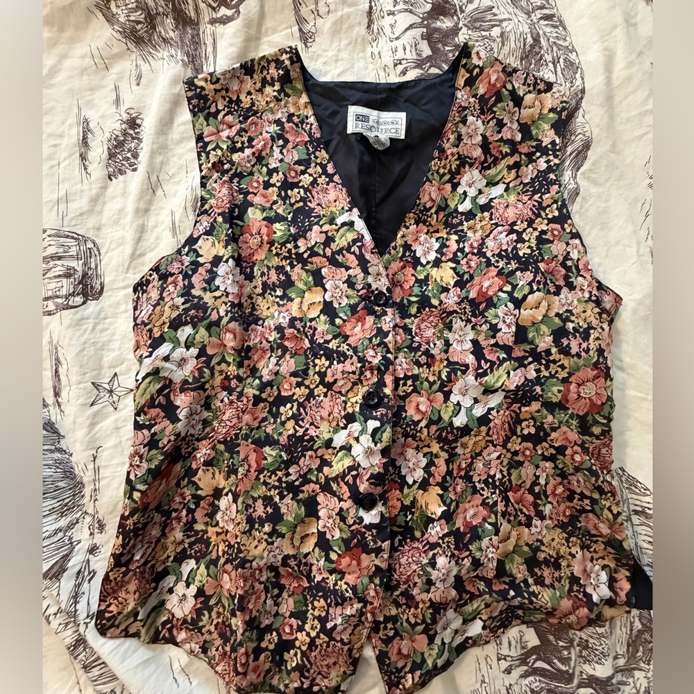 Floral vest